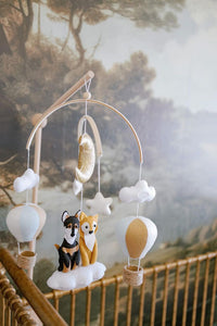 Pet Design - Gold Dreams Mobile